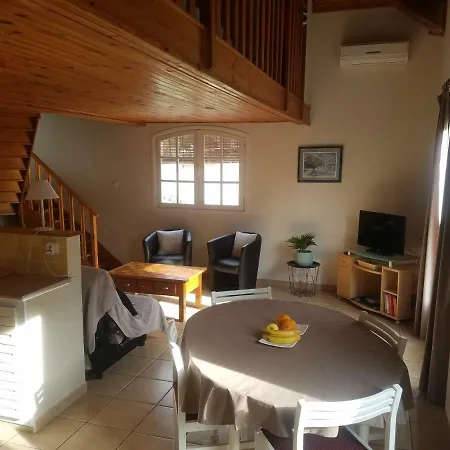 Duplex De 70m2 Mitoyen Apartment Ghisonaccia